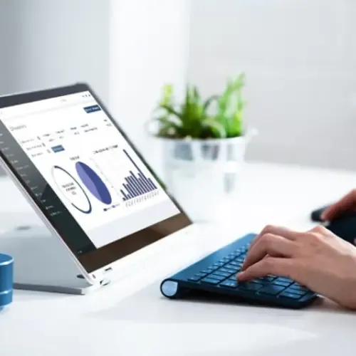 Image of a computer screen with Neogage app on it